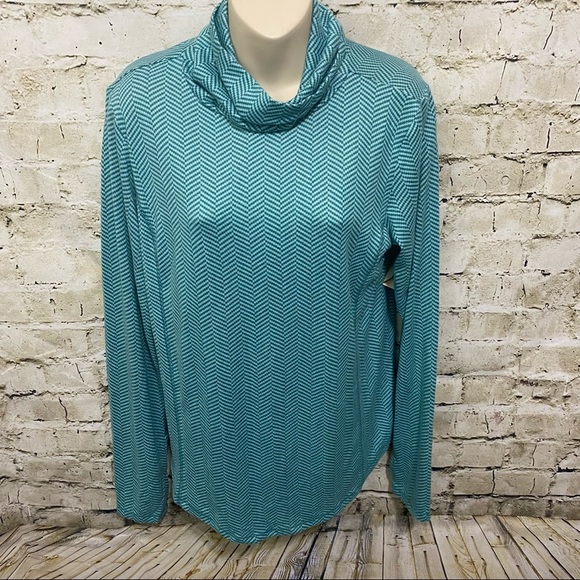 NWT St Johns Bay Active Green Herringbone Soft Turtleneck - Picture 1 of 4